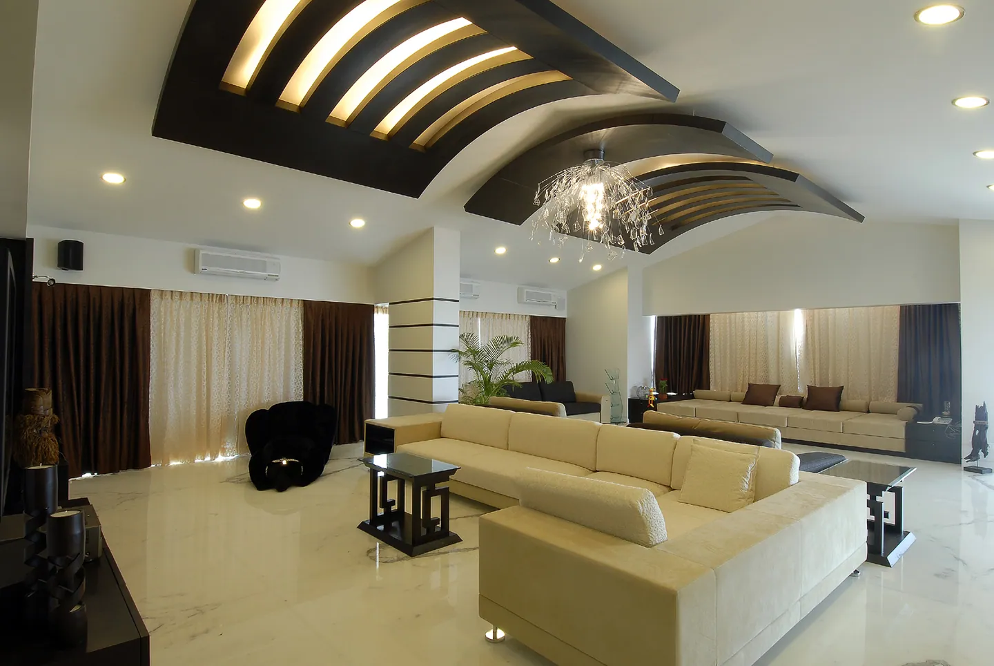 Residence for Mr. Kalpraj Dharamshi, Worli, Mumbai — photo 2